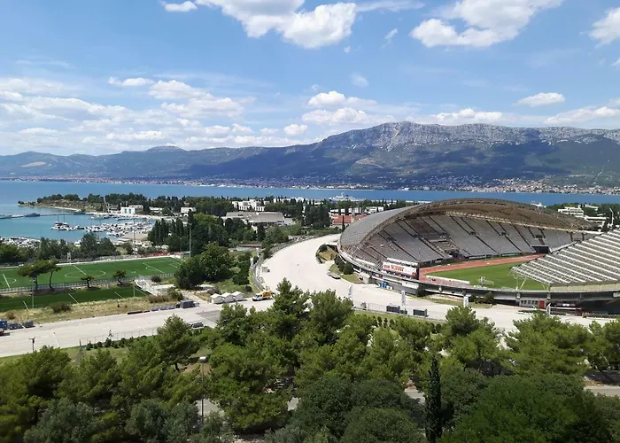 Πανσιόν Tajc 4*