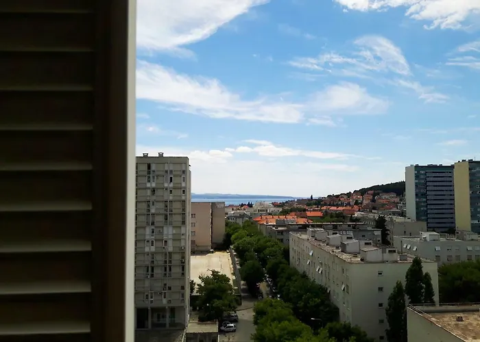 Πανσιόν Tajc 4*